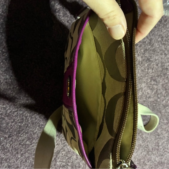 Signature C Coach Crossbody Bag - Brown and Purple RARE Zipper Adjustable - Picture 6 of 6